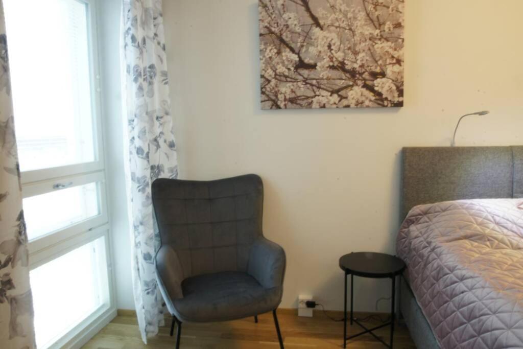 Keskustan Kaksio 45 M2 Autopaikalla, Rautatienkatu 19, 9 Krs Apartment Oulu Exterior photo