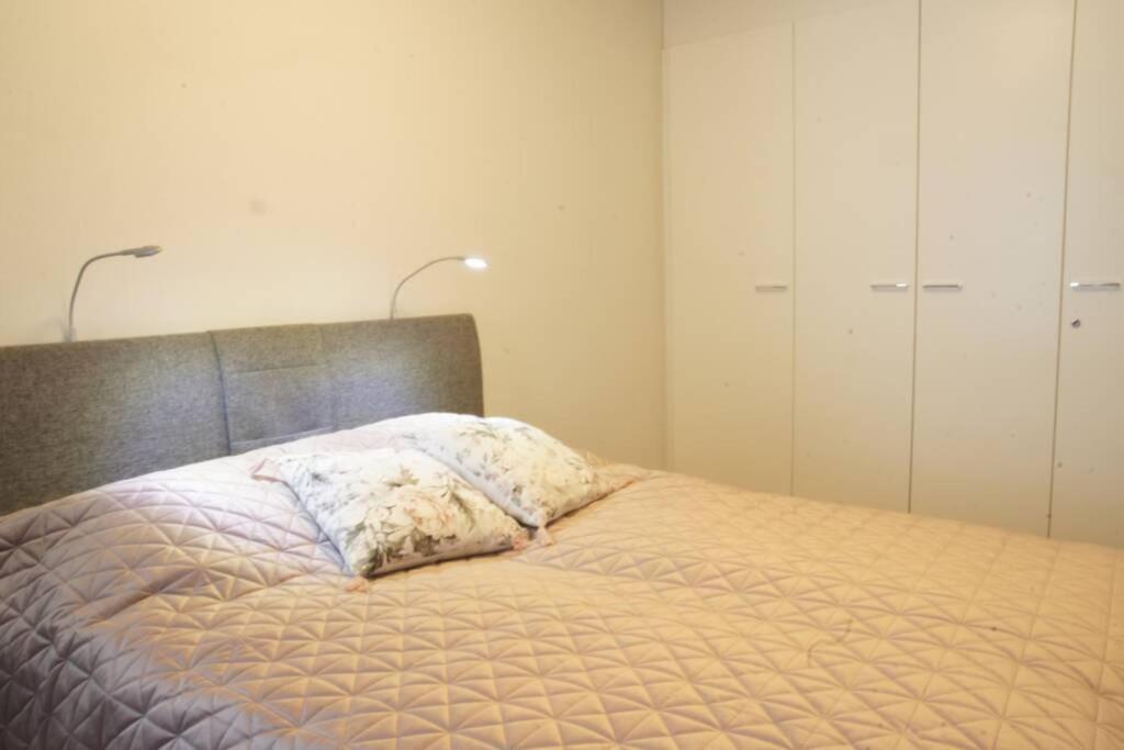 Keskustan Kaksio 45 M2 Autopaikalla, Rautatienkatu 19, 9 Krs Apartment Oulu Exterior photo